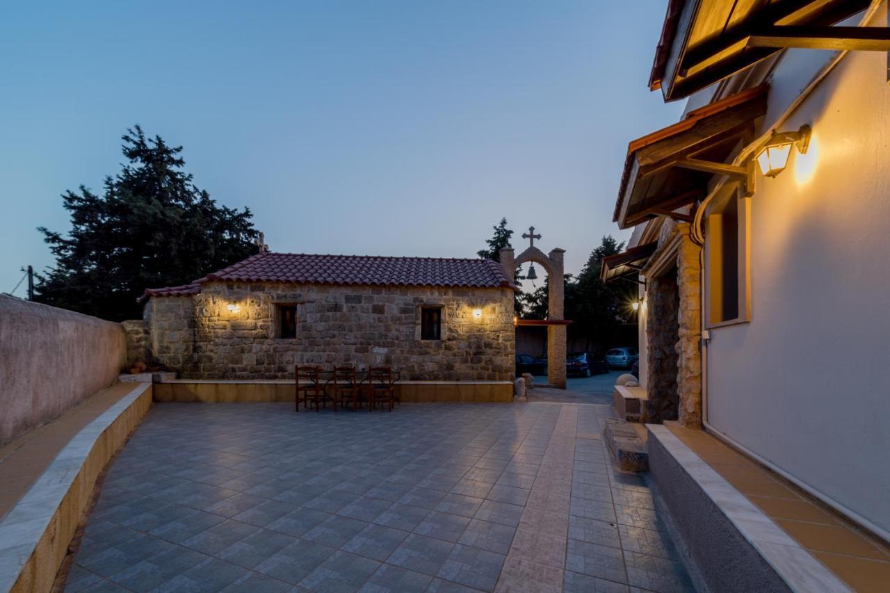 Blue Riviera Villas & Suites - Rodos Koskinou  ภายนอก รูปภาพ